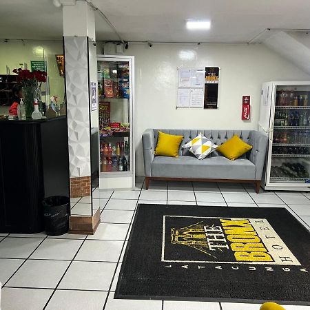 The Bronx Hotel Латакунґа Екстер'єр фото